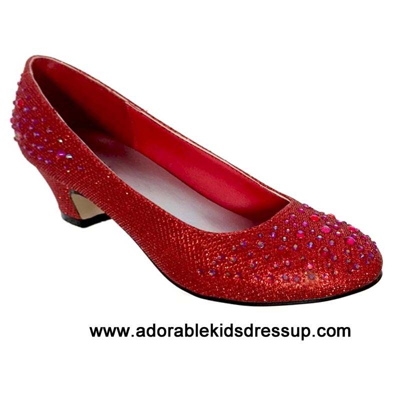 high heel shoes; Red high heel pumps for kids are perfect for special occasions and holiday #kidsdorothyshoes