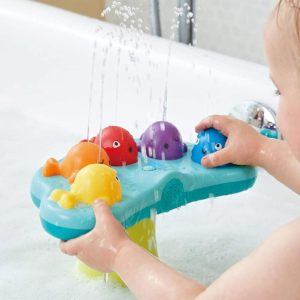 Whale Fountain Bath Toy